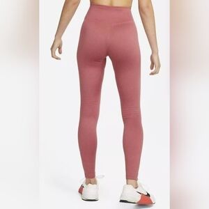 Nike therma fit tights